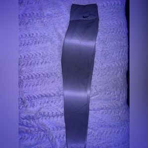 Small Nike black and white striped leggings